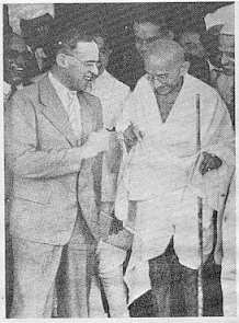 Gandhi with Sir Stafford Cripps