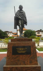 gandhi statue